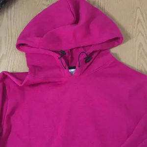 New Women’s PINK Victoria’s Secret Sweatshirt Hoodie Fuschia Size Small thumbnail 2