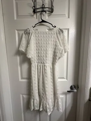 White dress thumbnail 2