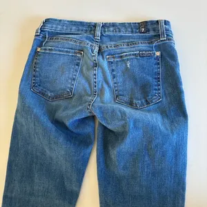 7 For All Mankind Womens Distressed Skinny Jeans Blue Denim Size 24 Ripped Patch thumbnail 5