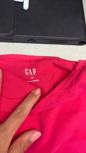 Gap Pink Tank Top thumbnail 3