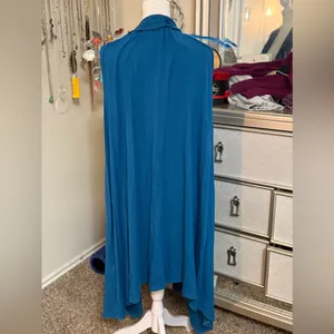 Zim & Zoe sleeveless blue cardigan‎ thumbnail 3