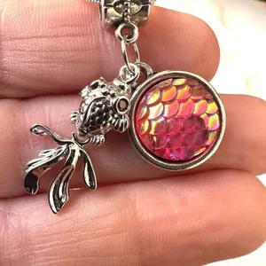 Silver tone fish pink disc charm necklace Silver thumbnail 7