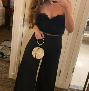 Black Fur Crop Top Size M thumbnail 5