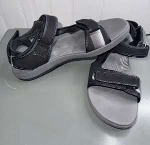 Clarks Cloudsteppers Black Gray Sport Sandals thumbnail 1