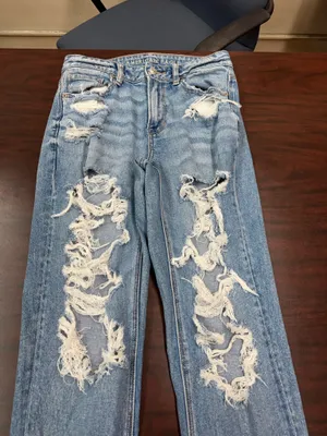 American Eagle Stretch Distressed Mom Jeans Size 4 Long thumbnail 2