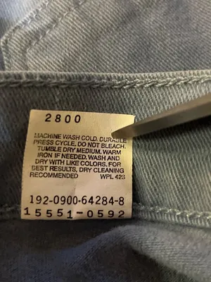 Vintage Levis 550 Jeans Womens 8 Reg Relaxed Tapered Blue Denim Y2K Used thumbnail 10