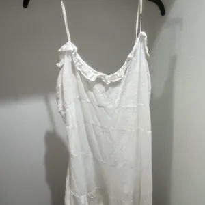 Cotton on white asymmetrical dress thumbnail 3