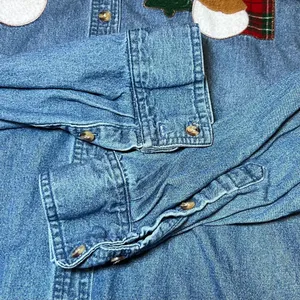 Vintage Christmas Denim Button Up Shirt Womens 2X Blue Holiday Embroidered Snow thumbnail 8