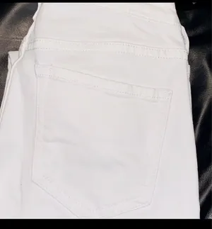 Old Navy Rock Star White Jeans thumbnail 9