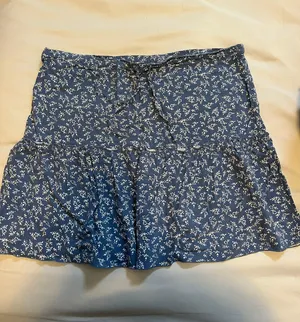 Brandy Melville Skirt thumbnail 1