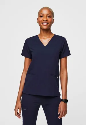 FIGS ‼️ Casma Three-Pocket Scrub Top‼️ thumbnail 1