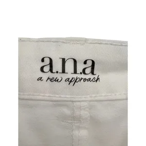 a.n.a. Mid-Rise Twill Short Womens 18 White Casual 5 Inch Inseam‎ Chino Summer thumbnail 4