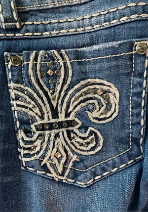 Miss Me Skinny Bedazzled Glam Fleur De Lis Jeans JP5109SK-2 size 27 thumbnail 4