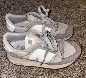 New Balance Shoes thumbnail 1