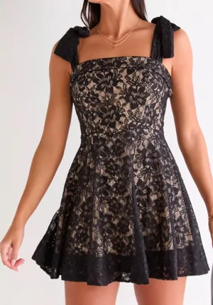 Francesca's Dress thumbnail 1