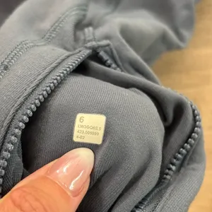 Lululemon Define Jacket Luon Iron Blue Women Size 6 thumbnail 4