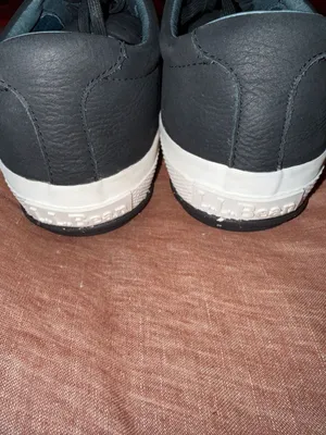 L.L.Bean women's size 10‎ Leather Low-Top Sneakers Black thumbnail 4