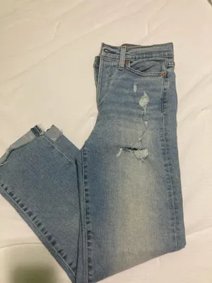 Levi’s thumbnail 3