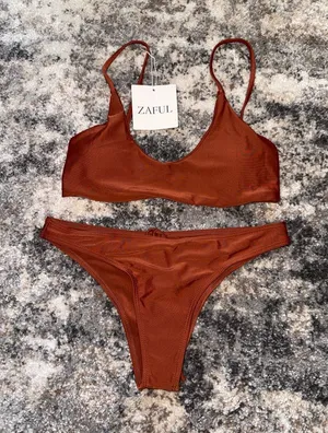 Zaful Rust Brown Scoop Bikini Top & Brief Set thumbnail 1