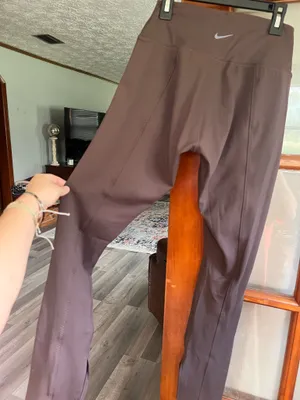 Nike Flare Leggings  thumbnail 3