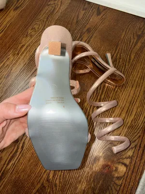 Cape Robbin Heels thumbnail 3