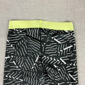 Nike‎ Pro Leggings Womens M Black Geometric Capri Compression Yoga Gym Pants thumbnail 10