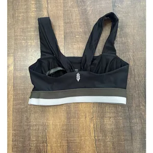 Free People White Water Hybrid Sports Bra & Crop Leggings Set Size Small thumbnail 3
