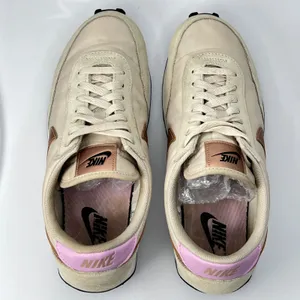 Nike Daybreak Pale Ivory Metallic Copper Pink Sneakers CU5324-100 Womens 9 thumbnail 9