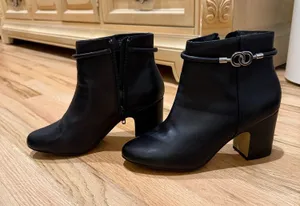 Bella-Vita leather ankle boots with buckle thumbnail 1