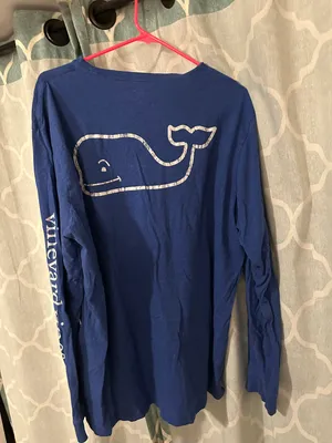 Vineyard Vines long sleeve thumbnail 1