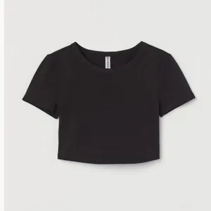 5/$25 H&m crop top thumbnail 2