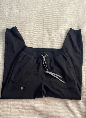 Fabletics Scrub Pants BLACK thumbnail 2