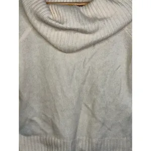 Abercrombie & Fitch Cream Knit Long Sleeve Cowl Neck Turtleneck Sweater Size M thumbnail 6