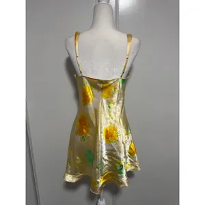 Jones New York Yellow Floral Satin Chemise Nightgown Slip Dress Medium thumbnail 2