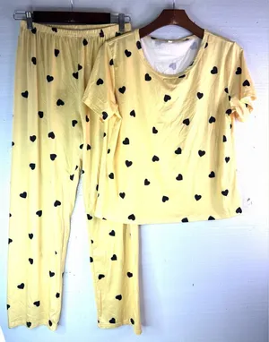 SHEIN L Black Hearts on Bright Yellow 2-Piece Set Pajamas thumbnail 1