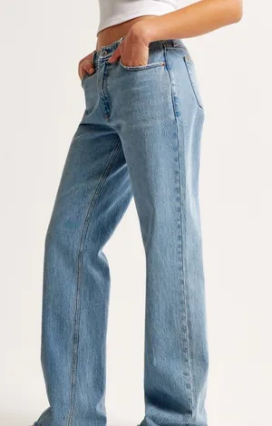 Abercrombie & Fitch Mid Rise Baggy Jean thumbnail 1