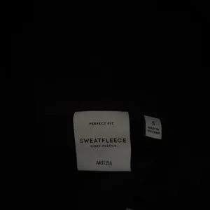 Aritzia Perfect Hoodie thumbnail 5