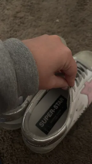 Golden Goose thumbnail 5