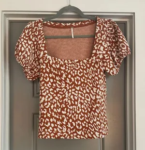 Free People Top thumbnail 1