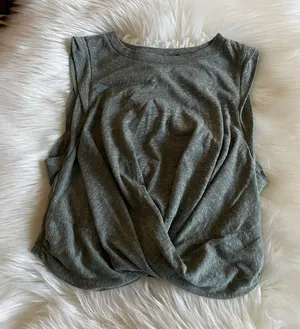 Free People Movement Women Top Undertow Front Twist Crewneck Sleeveless Gray thumbnail 1