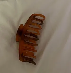 Hair claw clip Orange thumbnail 1