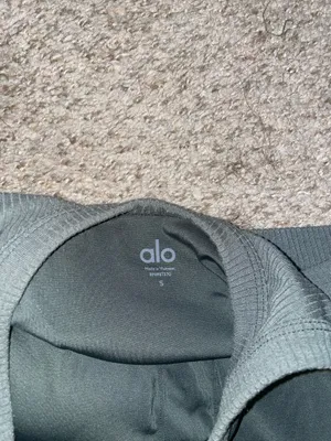 Alo Yoga Wellness Bra thumbnail 4