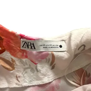ZARA Safia Satin Floral Mini Dress Pink X-Small‎ thumbnail 5