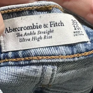 Abercrombie & Fitch Women's Size 30 Ultra High Rise Patchwork Jeans thumbnail 7