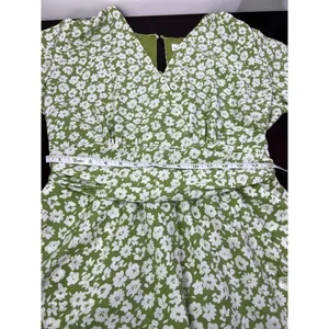 Heartloom Green Floral Wrap Front Romper Puff Sleeve Pockets Large thumbnail 9