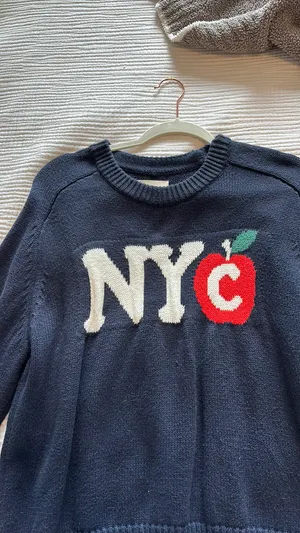 Abercrombie NYC sweater thumbnail 2