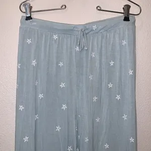 Honeydew Blue Stars Stretchy Capri pajama Pants thumbnail 2