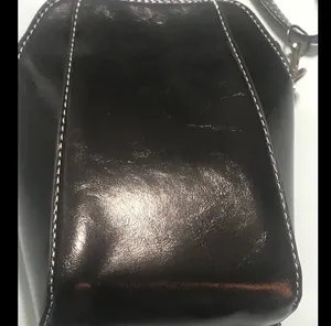 Black crossbody thumbnail 3