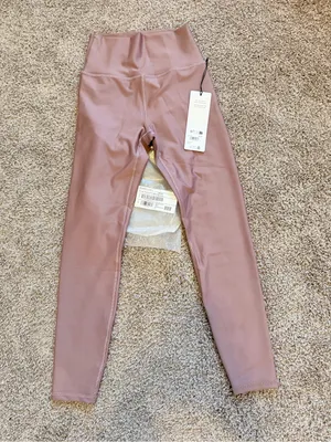 NWT Alo 7/8 High-Waist Airlift Legging size small in mushroom SOLD OUT COLOR thumbnail 5