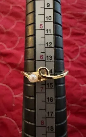 Fashion Gold Pearl Ring Size 6.5 ( 5/20$ ) thumbnail 1